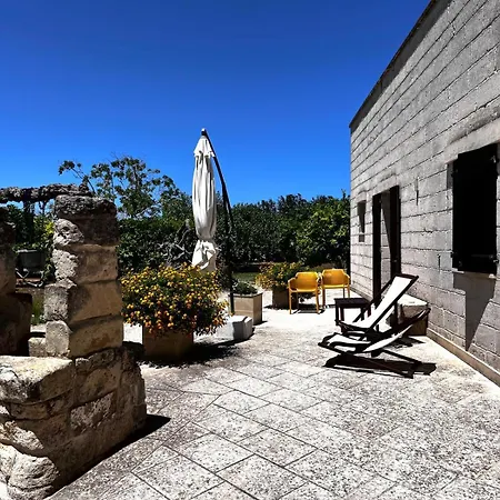 Masseria Limbitello 农家乐 *
