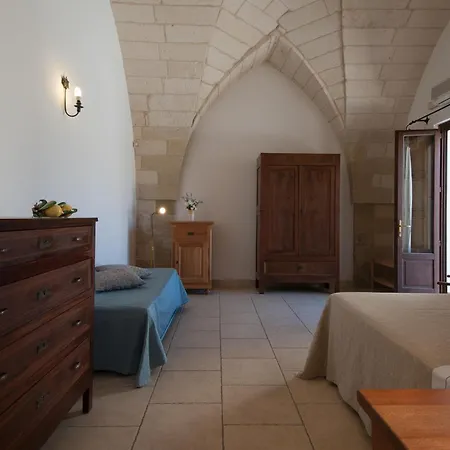Masseria Limbitello 农家乐 *