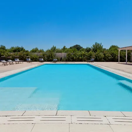 Masseria Limbitello 农家乐 *